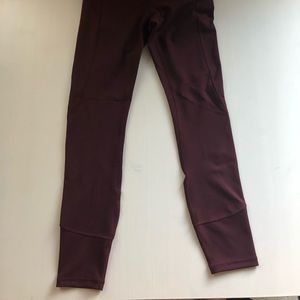 IN MOVEMENT TIGHT 25" *EVERLUX Bordeaux 4